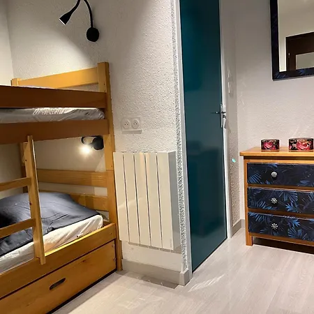 Skis Aux Pieds Apartment